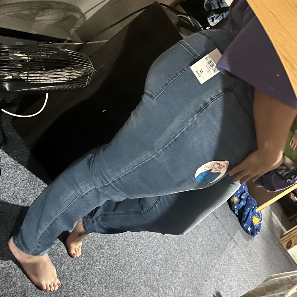 Forever21 Love your Butt skinny jeans size 20